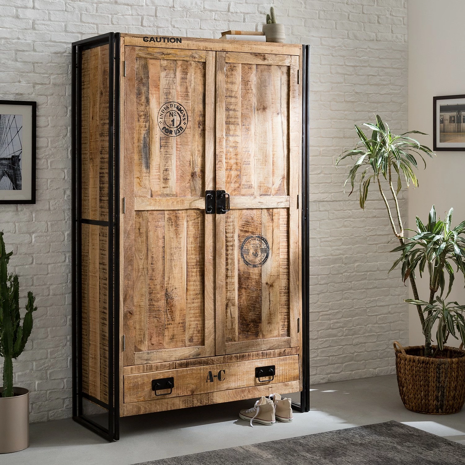 Wolf-Möbel Armoire Iron I 4 Wolf-Möbel Armoire Iron I – Image 2