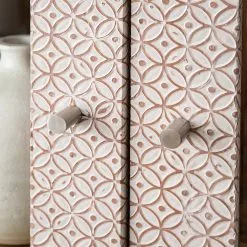 Ars Manufacti Vitrine Acacia Massif Acacia -Armoires Soldes 1000182056 200227 06193200020 MOOD DETAILS P000000001000182056 mood