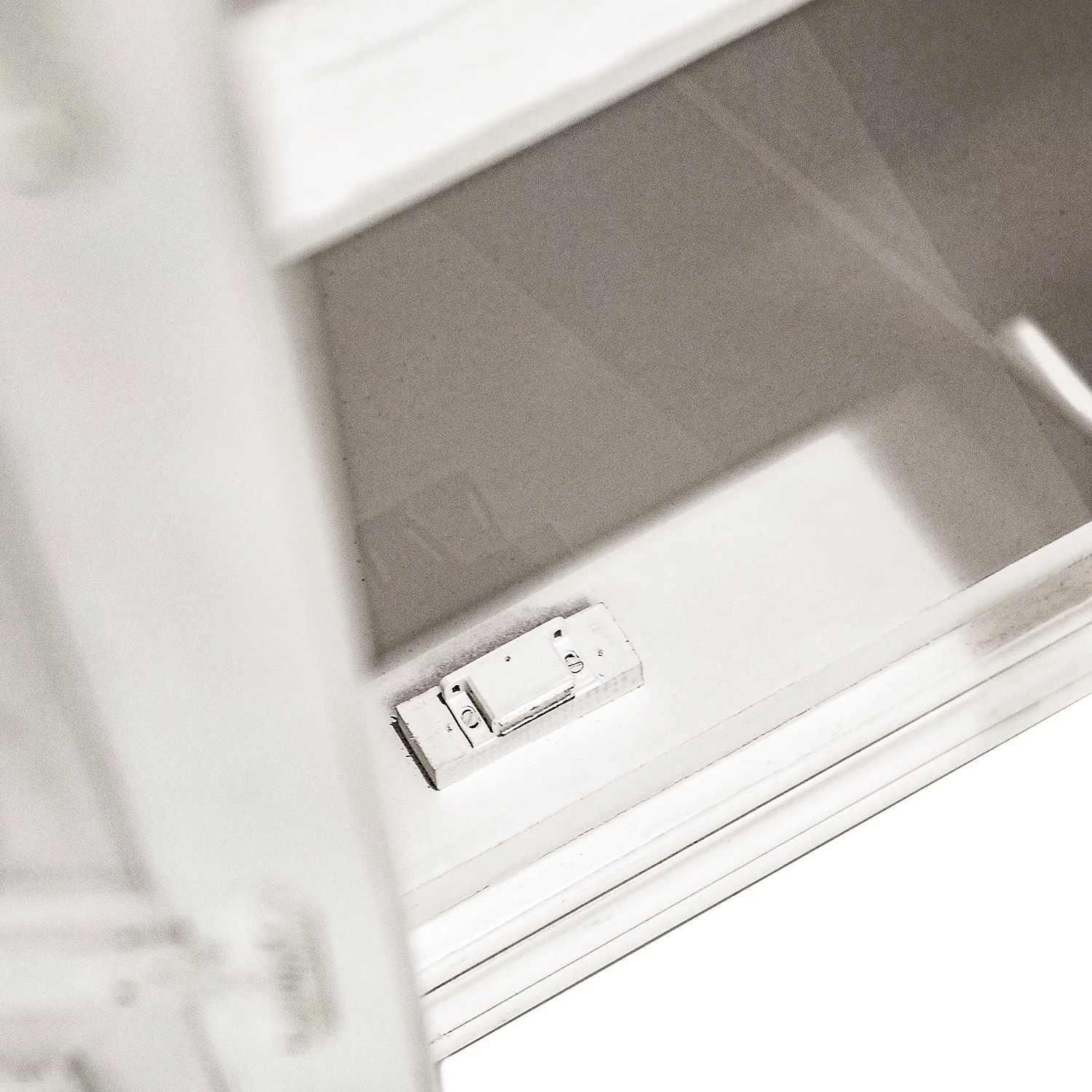 Ridgevalley Armoire Vintage Missoula Blanc 7 Ridgevalley Armoire Vintage Missoula Blanc – Image 5