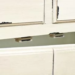 Cabott Cove Butler Paulownia Buffet Beige 31 Cabott Cove Butler Paulownia Buffet Beige -Armoires Soldes 1000365756 220728 080 DETAILS P000000001000365756