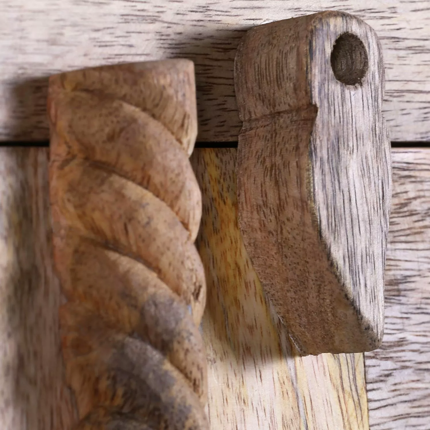 Maison Belfort Armoire Massif 10 Maison Belfort Armoire Massif – Image 8